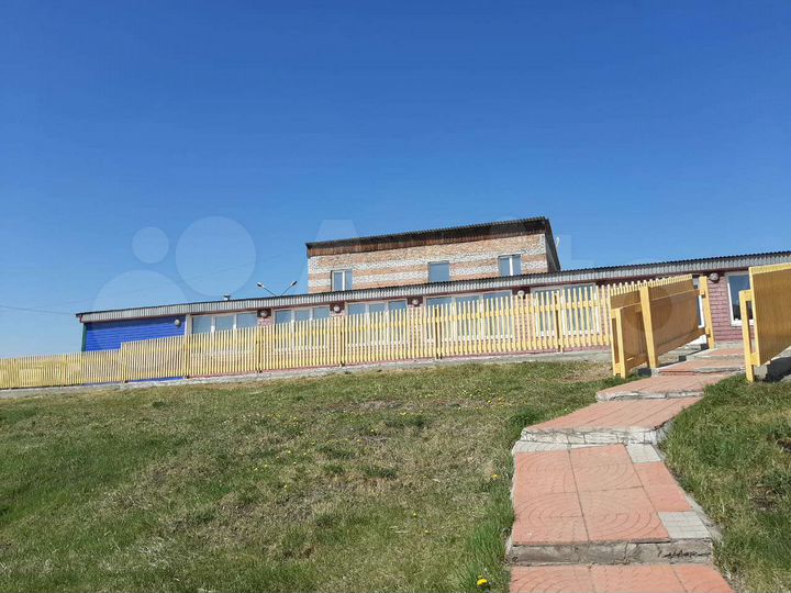 Общепит, 652 м²