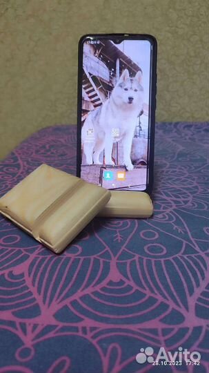 Подставка под телефон, ручная работа