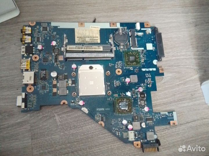 Материнская плата для ноута