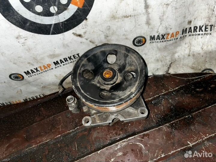 Насос гидроусилителя Mercedes-Benz W203