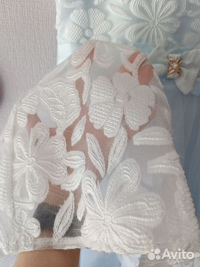 Нарядное платье на 6-7 лет