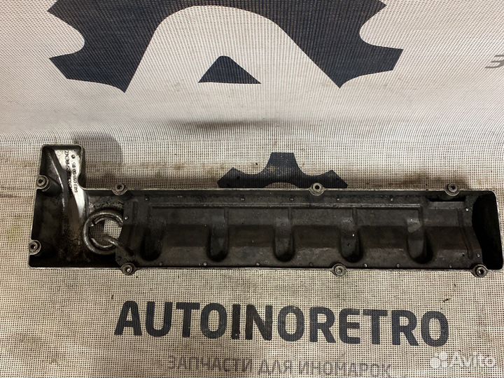 Клапанная крышка Mercedes W124 A6030160005