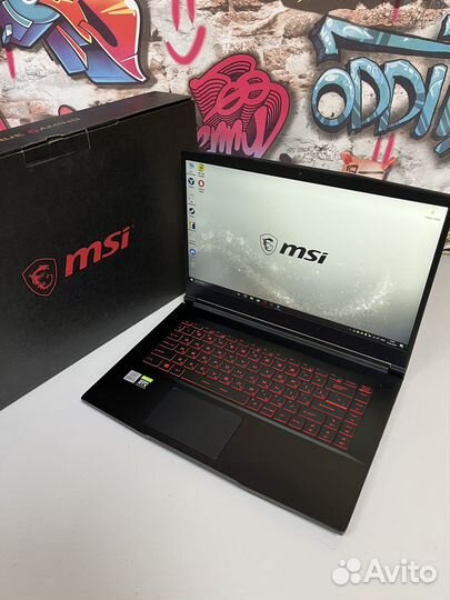 Игровой ноутбук MSI i5-10200/16Gb/512SSD/RTX3060 1