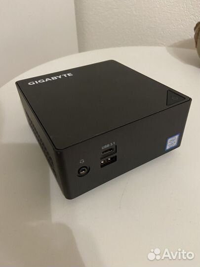 Gigabyte GB-BKi3HA-7100