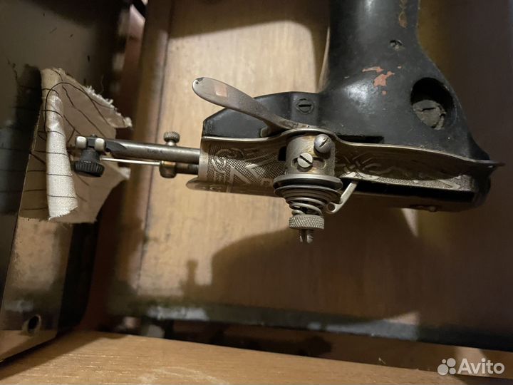 Швейная машинка подольская ручная