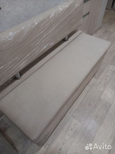 Кухонный диван с ящиком