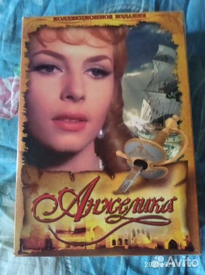 DVD диски Анжелика (все фильмы) и Королева Марго