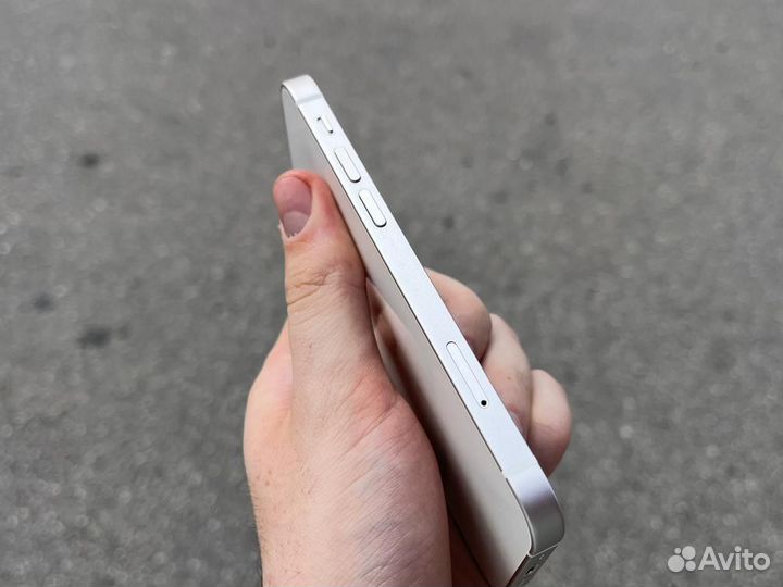 iPhone 12 mini, 64 ГБ