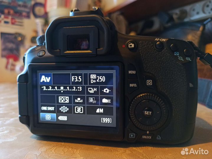 Зеркальный фотоаппарат canon 60d