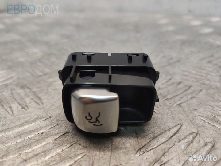 Кнопка багажника на mercedes W253 s1136190