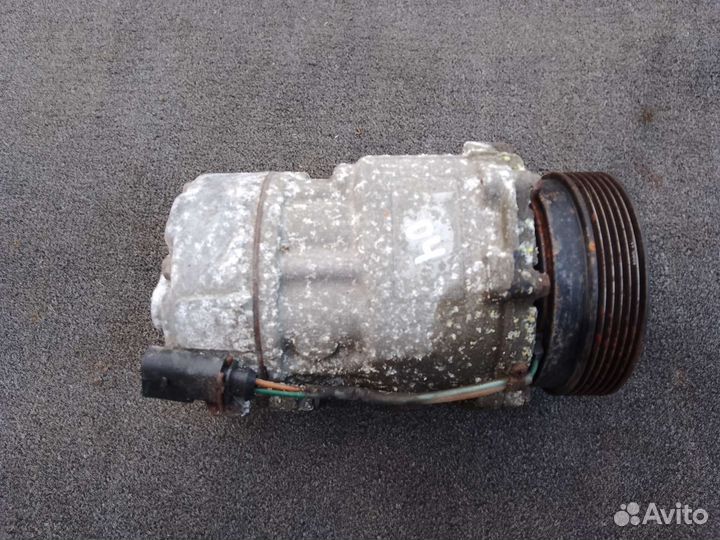 Компрессор кондиционера Skoda Octavia Tour A4