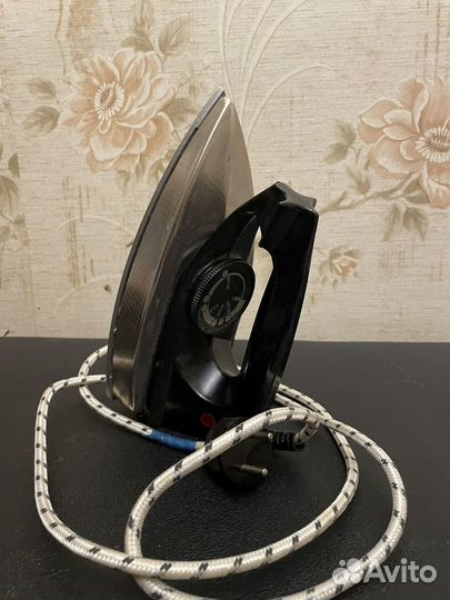 Утюг ретро