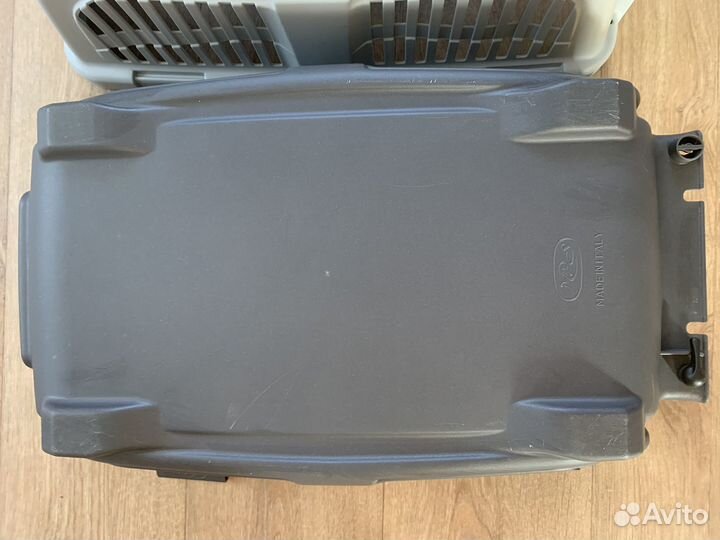 Переноска для средних собак Skudo 2