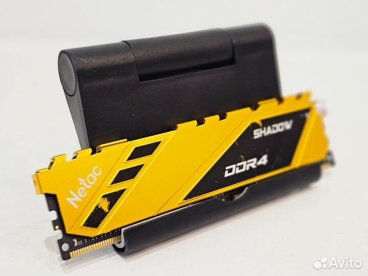 Оперативная память Netac Shadow (ntsdd4P32SP-16Y)