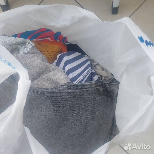 Пакетом вещи Заказано Авито доставкой