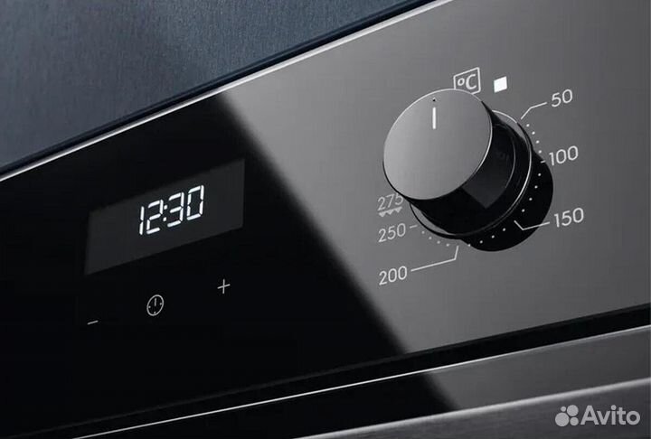 Электрический духовой шкаф Electrolux EOF5C50Z