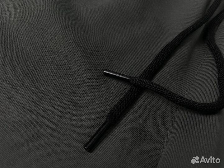 Мужские шорты Stone Island серые