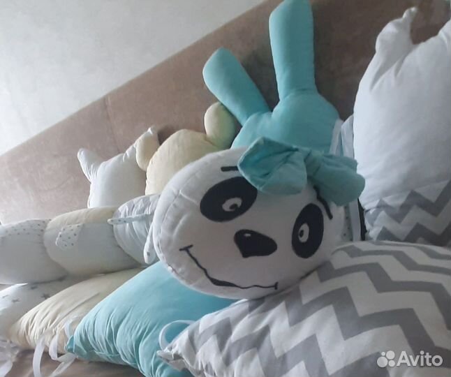 Бортики в кроватку