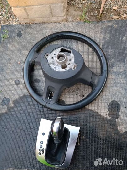 Рулевое колесо volkswagen Golf 6