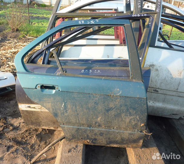 BMW E36 дверь задняя правая