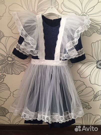 Школьный фартук