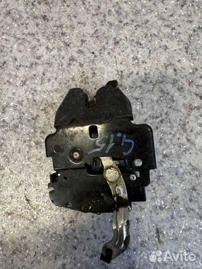 Замок багажника Nissan Almera G15