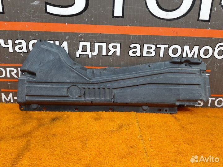 Защита днища кузова левая Bmw X5 E70 N52B30A 2007