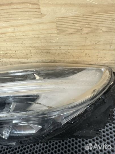 Volvo V40 Cross Country фара левая Full Led