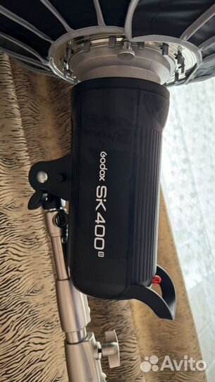 Студийная вспышка Godox SK-400II + софтбокс+штатив