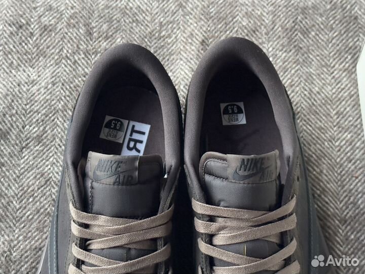 Travis Scott x Nike Air Jordan 1 Low Velvet Brown