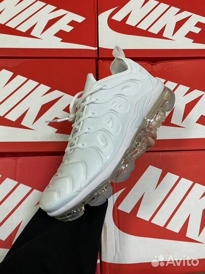 Nike VaporMax Plus белые 41-45