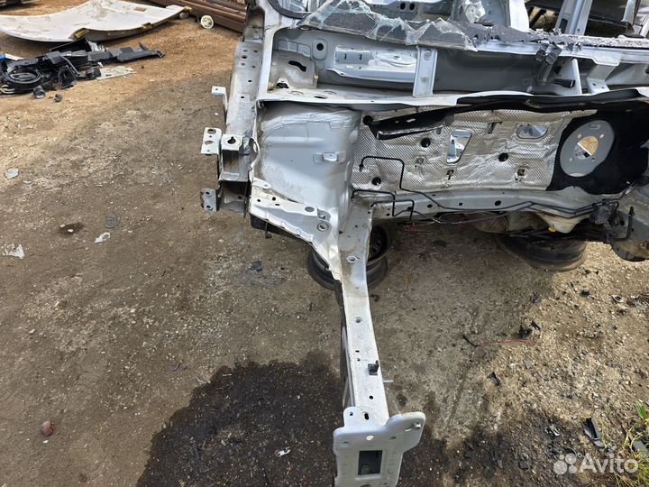 Лонжерон четверть передний правый Geely Coolray