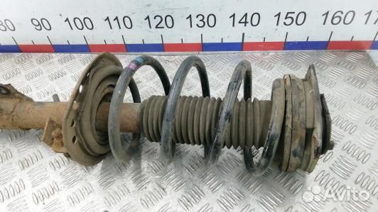 Стойка передняя левая nissan qashqai J10 (OML18K50