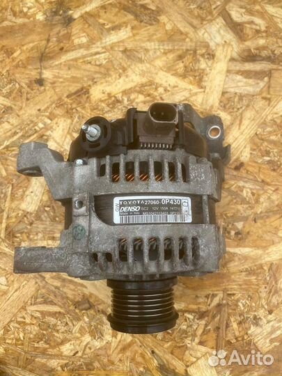 Генератор на Toyota Camry V 70 75