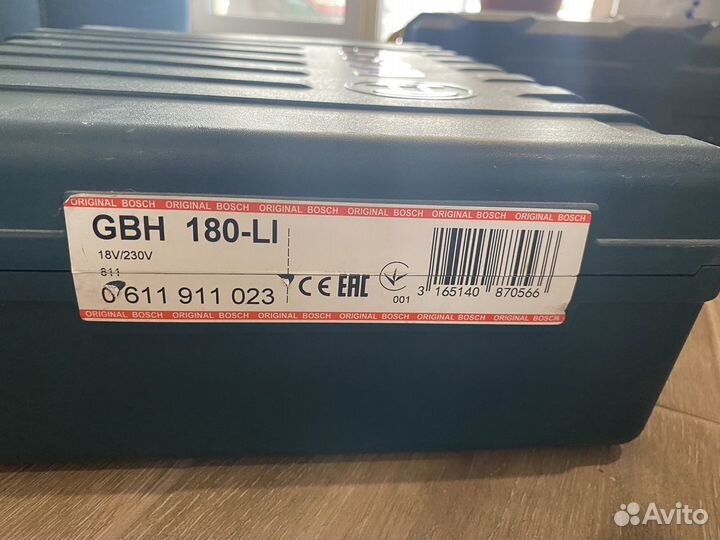 Перфоратор аккумуляторный Bosch GBH 180-LI