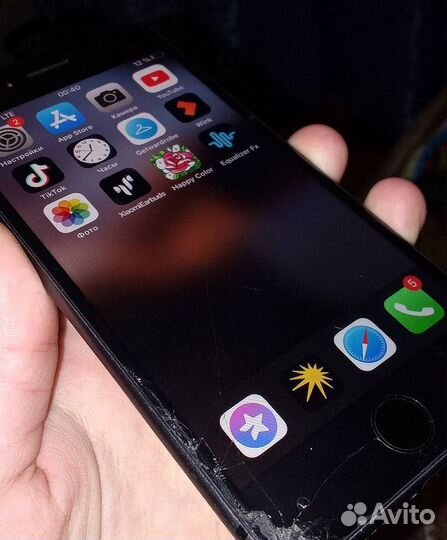 iPhone 8, 64 ГБ