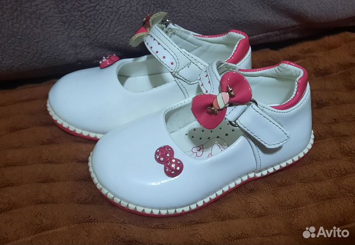 Туфли на девочку 22 размер