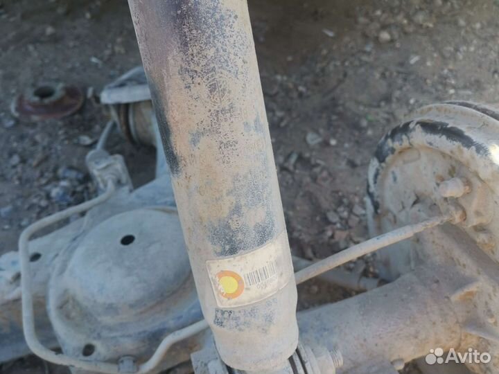 Задняя стойка (амортизатор) Fiat Albea