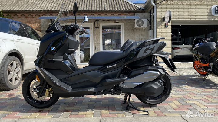 Скутер BMW C400GT 2021