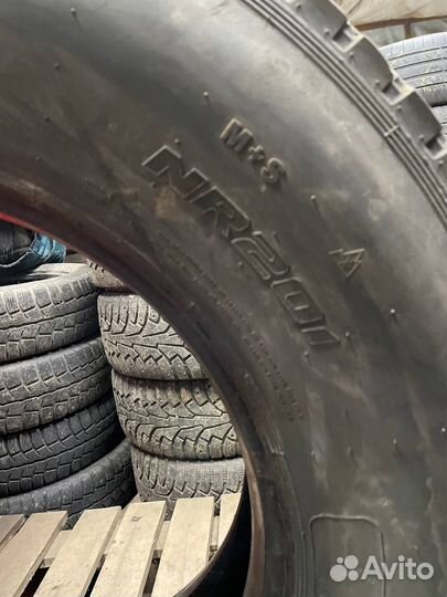 285/70 R19.5