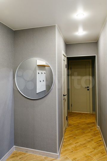 2-к. квартира, 54 м², 1/5 эт.