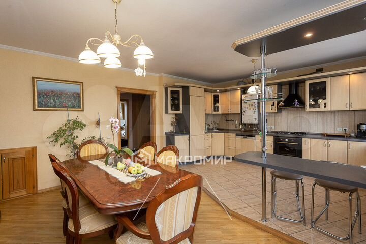 5-к. квартира, 169,4 м², 5/6 эт.