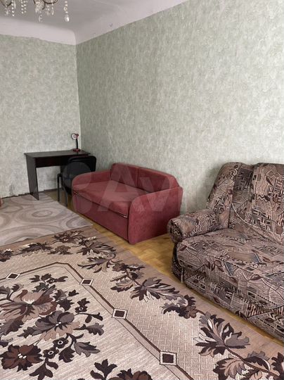 2-к. квартира, 58 м², 2/2 эт.