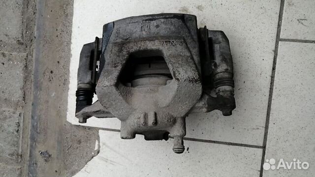 Суппорт передний правый chevrolet cruze