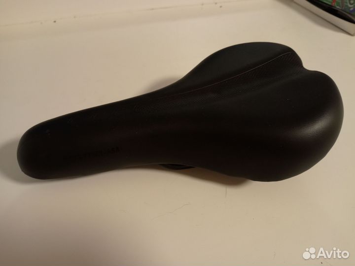 Седло для велосипеда новое