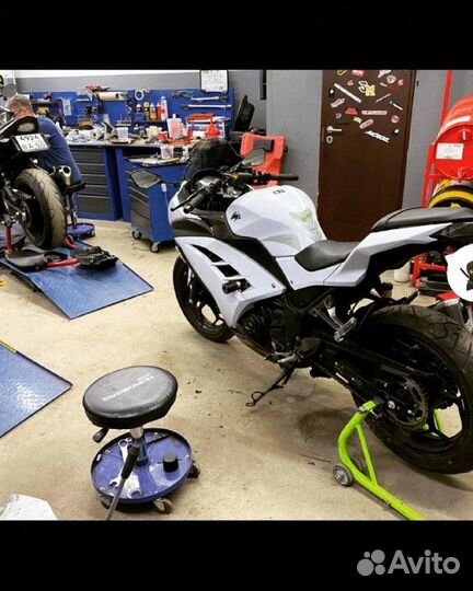 Kawasaki Ninja 300 R (2015 / малый пробег)