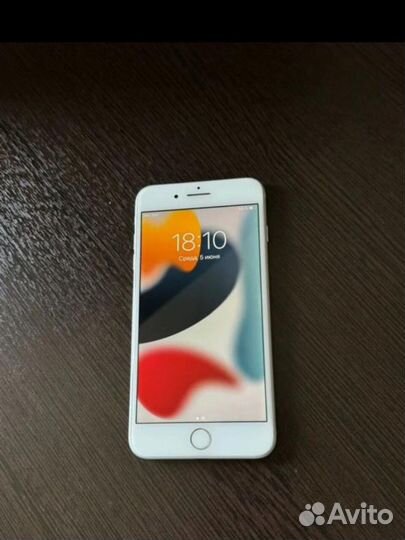 iPhone 8 Plus, 256 ГБ