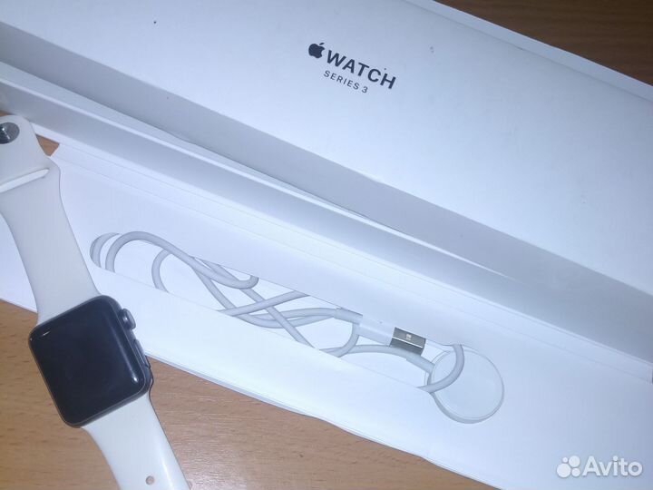 Часы apple watch 3 series