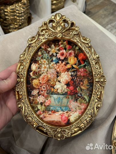 Картина на бархате