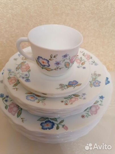 Набор столовой посуды